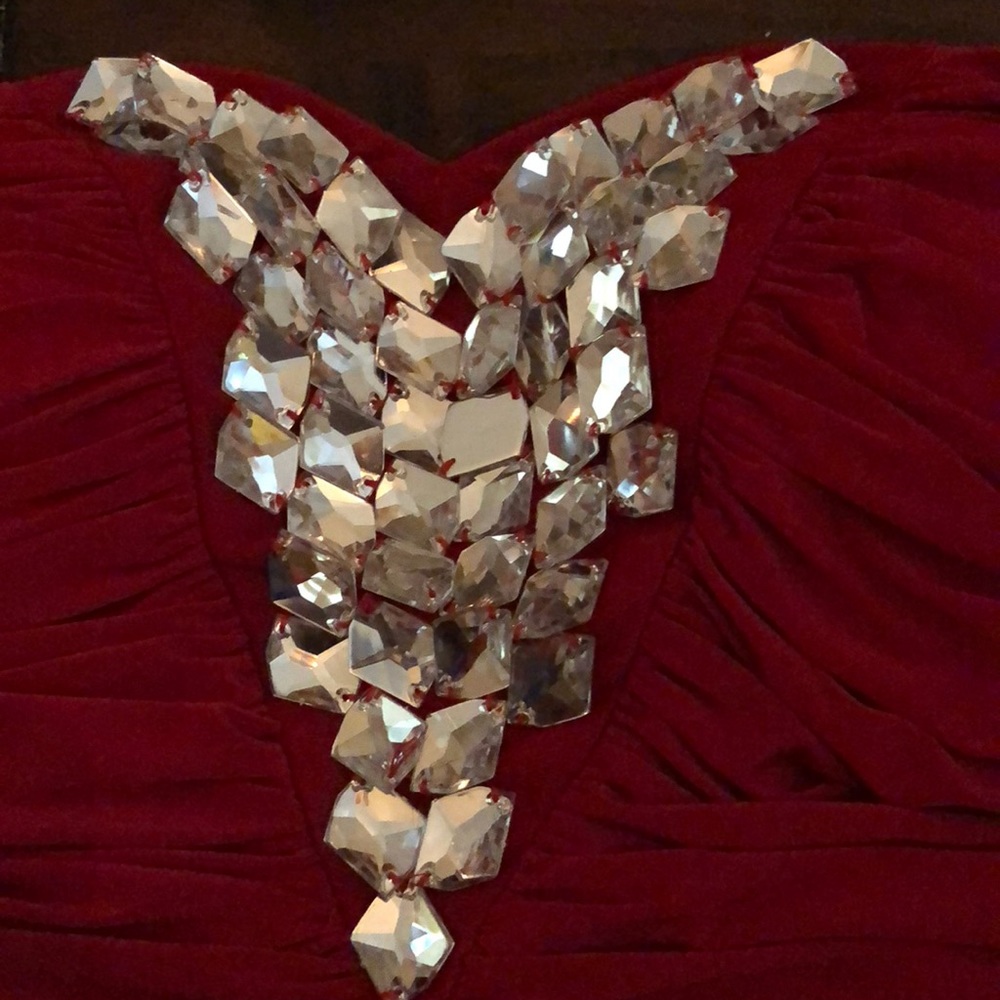 Dress - Picture 2 of 3